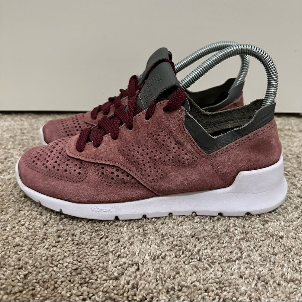 New Balance 1978 Burgundy and White Women’s Size 5.5